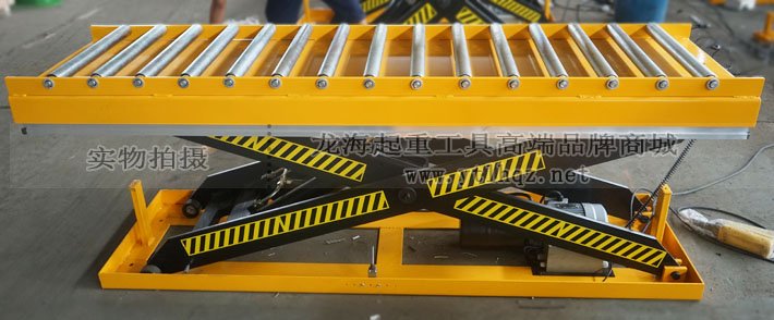 滾筒式電動升降平臺 滾筒式電動升降平臺