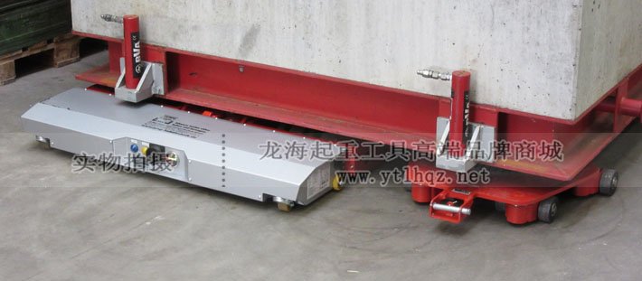 JLA-e15/30G電動(dòng)搬運(yùn)小坦克案例圖三 JLA-e15/30G電動(dòng)搬運(yùn)小坦克案例圖三