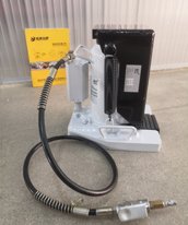 龍升氣動(dòng)爪式千斤頂 龍升氣動(dòng)爪式千斤頂