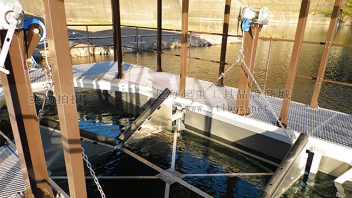 碼頭用LX型FUJI鋁合金卷揚機案例圖三 碼頭用LX型FUJI鋁合金卷揚機案例圖三