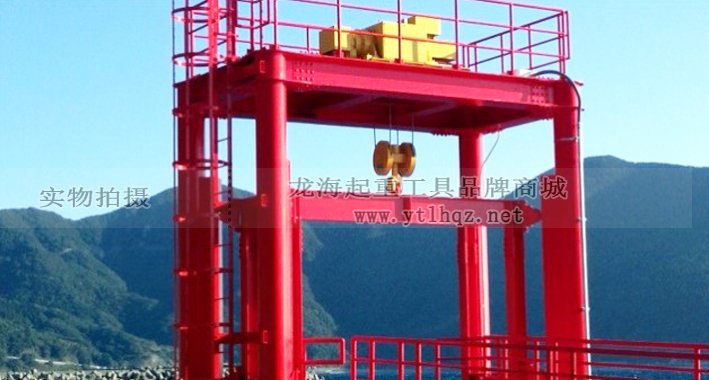 碼頭棧橋升降用MAW型電動(dòng)卷揚(yáng)機(jī)案例實(shí)拍圖二 碼頭棧橋升降用MAW型電動(dòng)卷揚(yáng)機(jī)案例實(shí)拍圖二