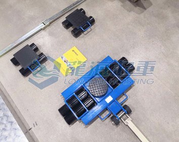 18噸美式組合搬運(yùn)小坦克實(shí)物圖 18噸美式組合搬運(yùn)小坦克實(shí)物圖