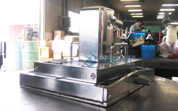 F-60TL-LR帶滑臺爪式千斤頂定制圖二 F-60TL-LR帶滑臺爪式千斤頂定制圖二