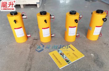 雙作用分離式千斤頂實(shí)物圖二 雙作用分離式千斤頂實(shí)物圖二