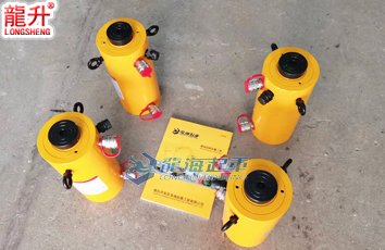 雙作用分離式千斤頂實(shí)物圖三 雙作用分離式千斤頂實(shí)物圖三