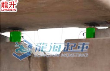 橋梁架設(shè)用同步千斤頂圖二 橋梁架設(shè)用同步千斤頂圖二