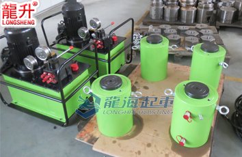 同步千斤頂實(shí)物展示 同步千斤頂實(shí)物展示