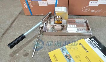 F-TLC無塵室?guī)Щ_爪式千斤頂圖四 F-TLC無塵室?guī)Щ_爪式千斤頂圖四