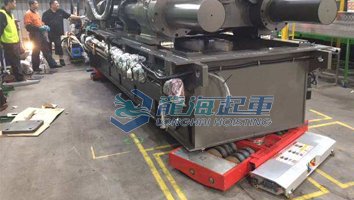 電動(dòng)搬運(yùn)小坦克使用案例二 電動(dòng)搬運(yùn)小坦克使用案例二