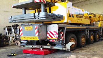 50噸電動搬運小坦克案例一 50噸電動搬運小坦克案例一