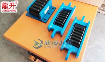 LHDZ-Q型履帶式搬運(yùn)小坦克弧度實(shí)物圖二 LHDZ-Q型履帶式搬運(yùn)小坦克弧度實(shí)物圖二