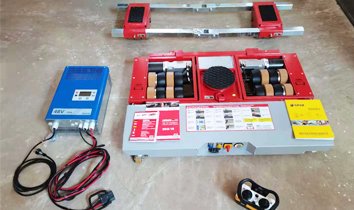 高端搬運(yùn)工具:電動(dòng)搬運(yùn)小坦克 高端搬運(yùn)工具:電動(dòng)搬運(yùn)小坦克