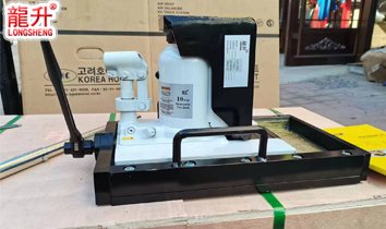 高端搬運(yùn)工具:龍升帶滑臺(tái)爪式千斤頂 高端搬運(yùn)工具:龍升帶滑臺(tái)爪式千斤頂