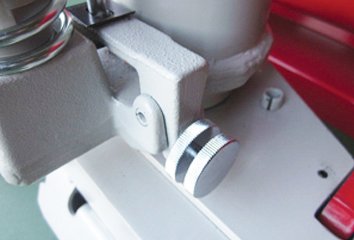 BM重載型手動(dòng)液壓搬運(yùn)車下降速度調(diào)節(jié) BM重載型手動(dòng)液壓搬運(yùn)車下降速度調(diào)節(jié)