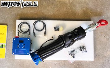 智能電動(dòng)葫蘆全觸控手柄實(shí)物圖一 智能電動(dòng)葫蘆全觸控手柄實(shí)物圖一