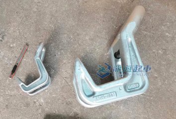 鷹牌EH型水平鋼板吊鉤實物圖三 鷹牌EH型水平鋼板吊鉤實物圖三