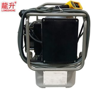 LSEPD液壓扳手電動(dòng)液壓泵實(shí)物圖二 LSEPD液壓扳手電動(dòng)液壓泵實(shí)物圖二