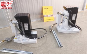 氣動(dòng)爪式千斤頂實(shí)物圖四 氣動(dòng)爪式千斤頂實(shí)物圖四