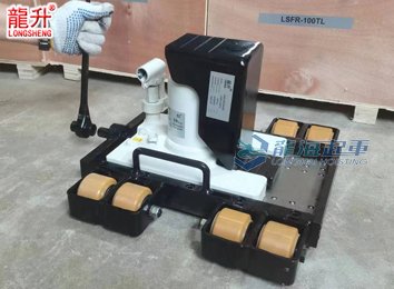 龍升帶滑動臺爪式千斤頂實物圖四 龍升帶滑動臺爪式千斤頂實物圖四