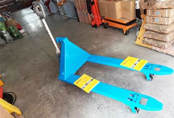 進口手動液壓搬運車實物圖一 進口手動液壓搬運車實物圖一