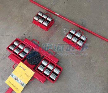 AKBK組合式搬運(yùn)小坦克PU黑膠輪實(shí)物圖二 AKBK組合式搬運(yùn)小坦克PU黑膠輪實(shí)物圖二