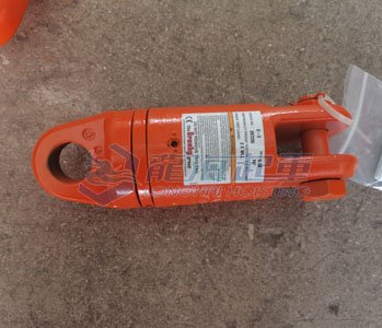 UO型轉(zhuǎn)環(huán)實物圖一 UO型轉(zhuǎn)環(huán)實物圖一