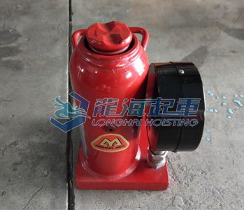 馬沙達(dá)帶壓力表千斤頂實(shí)物圖二 馬沙達(dá)帶壓力表千斤頂實(shí)物圖二