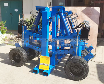 輪式集裝箱搬運車實物圖二 輪式集裝箱搬運車實物圖二